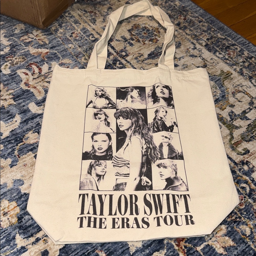 2023 TAYLOR SWIFT THE ERAS TOUR CONCERT OFFICIAL MERCH VIP FAN BOX & NWT T-SHIRT - Picture 4 of 16
